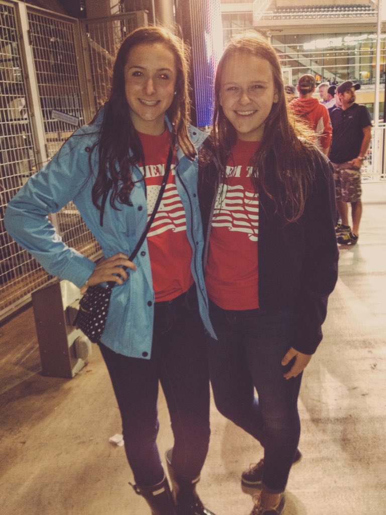 JackieResh's tweet photo. HAPPY BIRTHDAY SOPHIE! Hope you've had a fantastic day, thanks for making choir the greatest #backrowsquad https://t.co/JotEUZidT5
