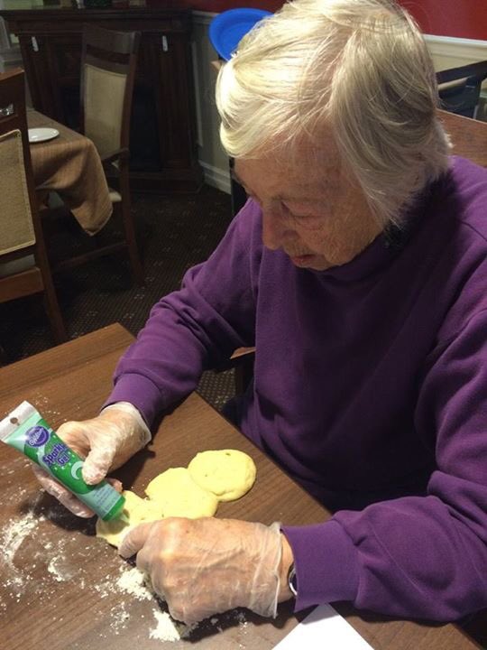 #national cookie day at #barrhaven manor #seniors enjoying making cookies @Revera_Inc