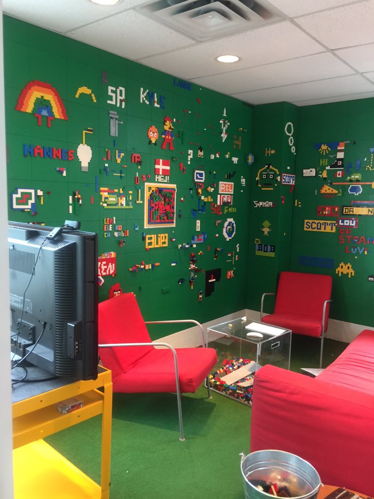SandyWang's tweet photo. That Lego room at @rethinkcanada . Thanks to for having us today! #marcommtour #bus2bestbus #BCIT https://t.co/bOcxwhU1qf