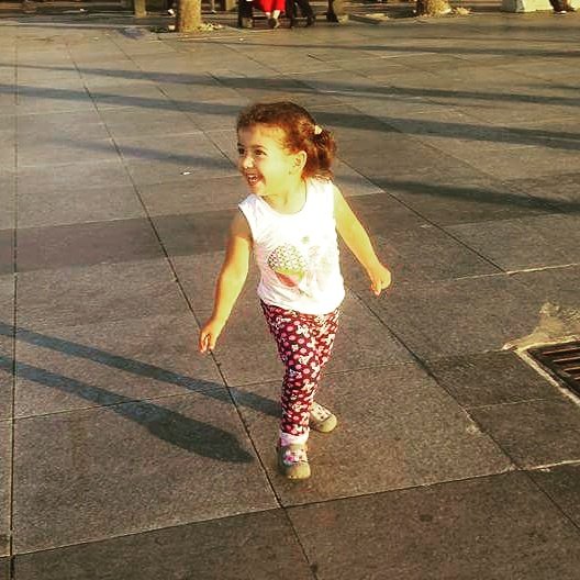 enginzt03064594's tweet photo. #selin #azra #canim #kizim #babasinin #bitanesi https://t.co/6yAu9wuapg