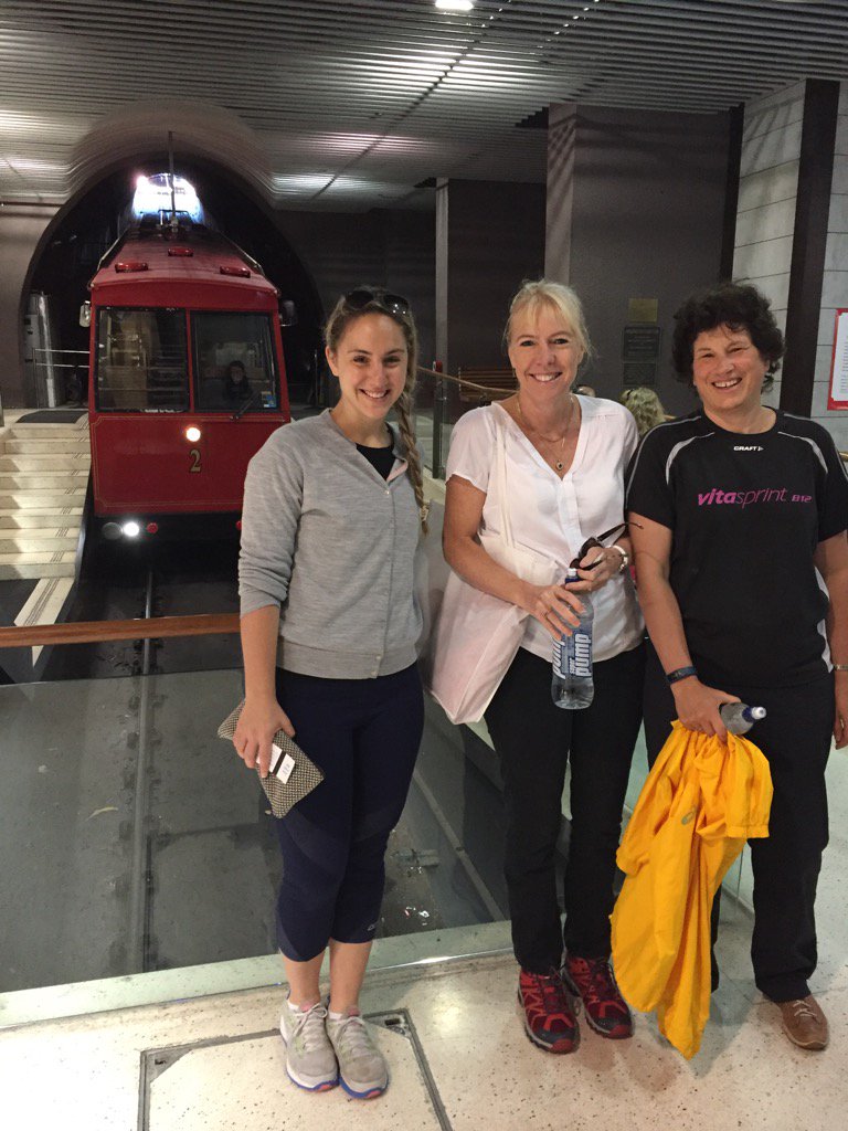 CulinaryMed's tweet photo. Up up & away in the cable car #nutsoc2015 #conferencememories https://t.co/3kSUa1bd5c
