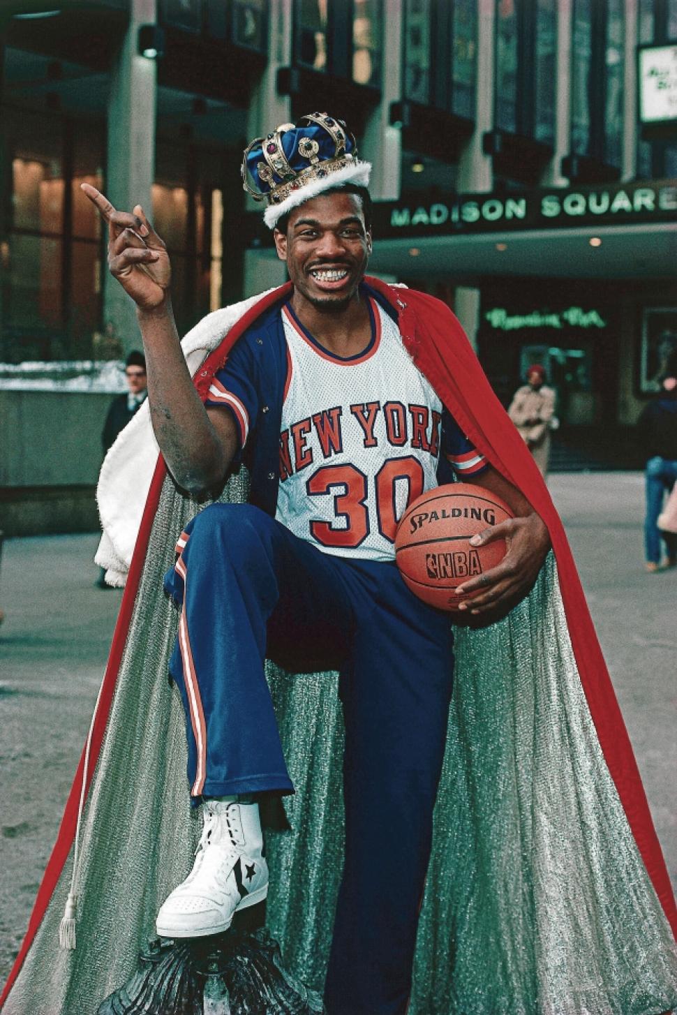 Happy 59th Birthday to one of the NBA\s greatest scorers Bernard King! 