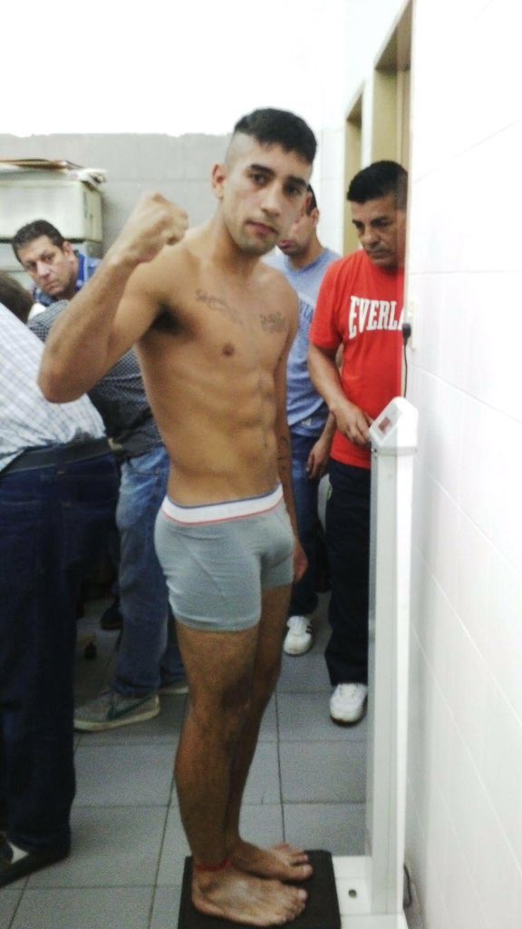 therodriguezbox's tweet image. Todo listo para mañana 23.00hs TyC Sports @GermanBoxe @profechinopf @RanoniPrietoOK @#LosRodriguezBoxingPromotions