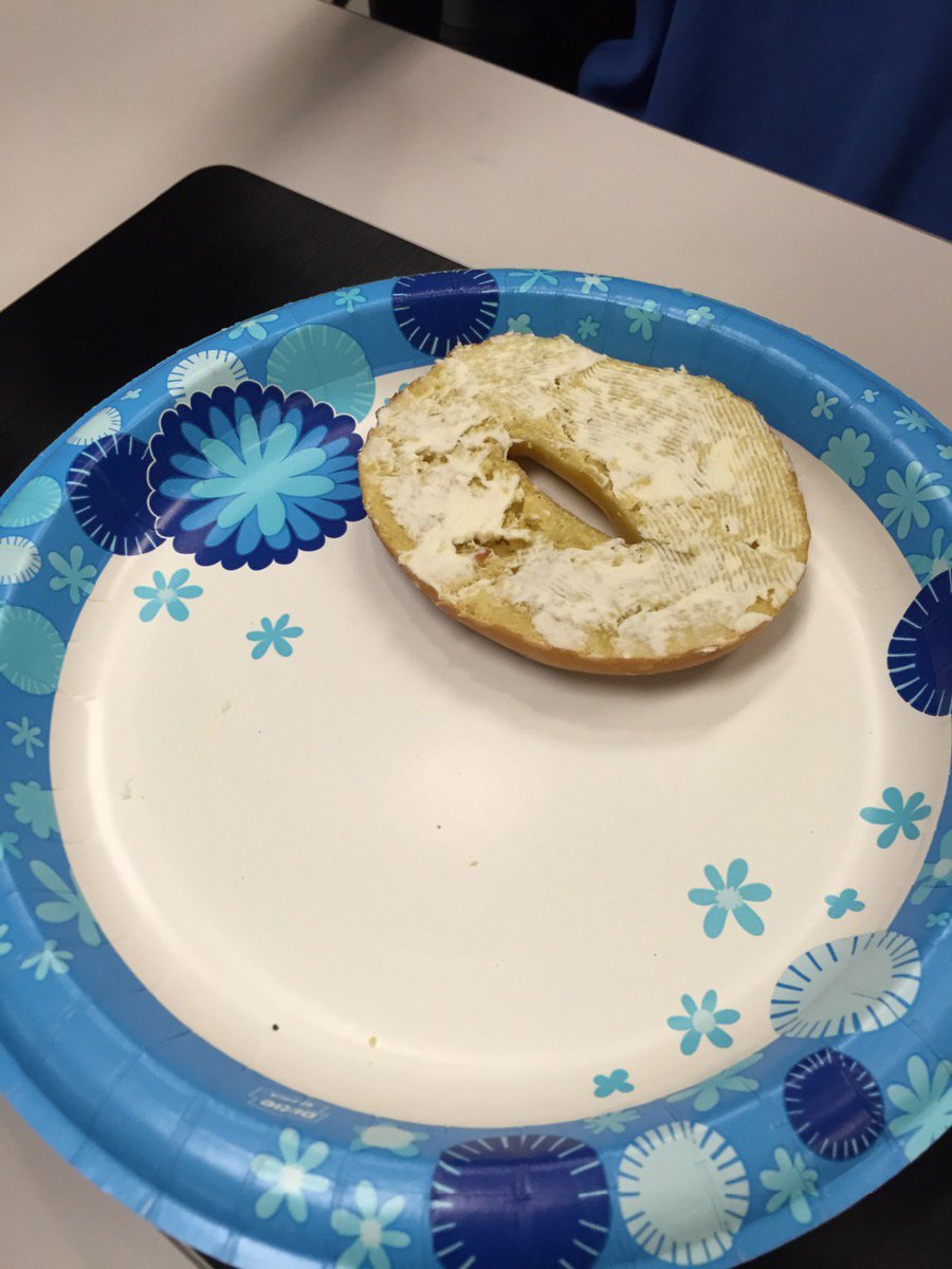 NicoleCasper_BC's tweet photo. Thank you @Brueggers for the bagels for our class at BC! They were so good I forgot to take pictures... #IS6621 https://t.co/rxUsBbvNj3