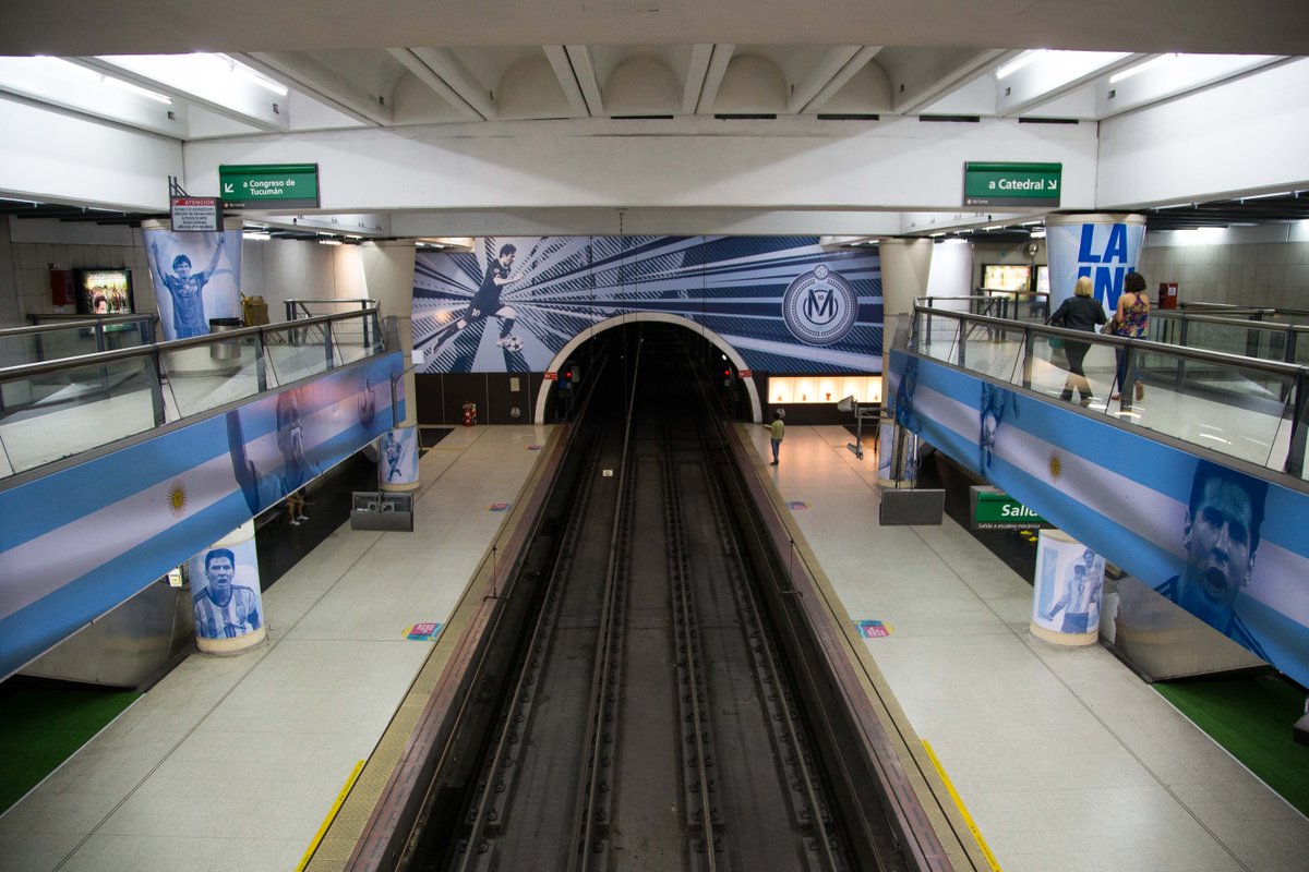 gcba's tweet photo. Merecido homenaje a La Pulga en la Estación José Hernández de @BA_subte #Messi
https://t.co/V5nuggLtMR https://t.co/dBrtZfEos8