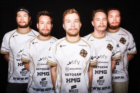 GeT_RiGhT's tweet photo. @Eduk9r https://t.co/sV31SSrdjv