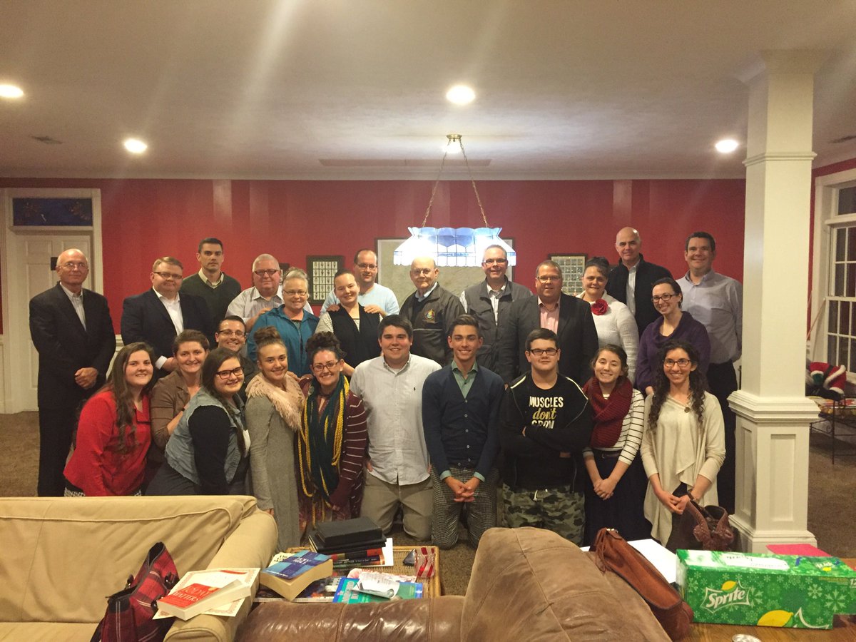 matthewdball's tweet photo. Our 2015 World #Missions University attendees! Congratulations on being part of the inaugural class! #WMU15 https://t.co/JJL8c2PBWJ