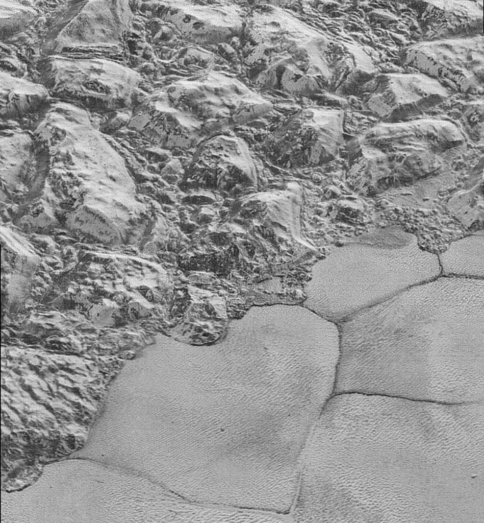 NASA's tweet image. You’ve never seen Pluto like this! @NASANewHorizons returns sharpest views yet! Take a look: go.nasa.gov/1NxLViz