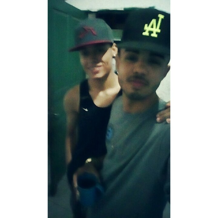 LCCardoso1's tweet photo. - Menino boom' rs #TP110'❤✋👊 https://t.co/jV2qDJQhxt