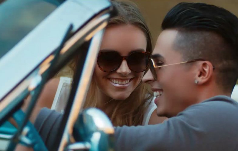 vzumbo's tweet photo. RECIEN ESTRENADO!! @REYKON y el video de su tema #ElError >>>> https://t.co/9FLBAwohEe #VideoElError https://t.co/QPPCAZxMtQ
