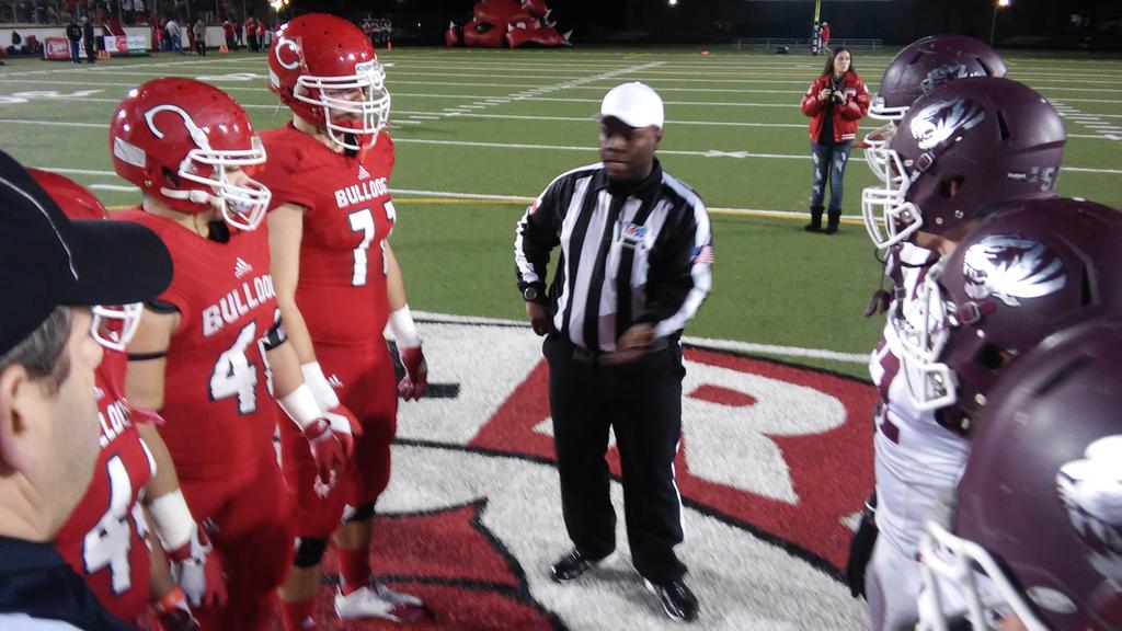 4A D1 State Quarters: <a href="/CarthageBulldog/">Carthage Bulldogs</a> &amp; Silsbee tied 7-7 in 1st Qtr. Highlights at 10pm Tonight on <a href="/KETK/">KETK NEWS</a> #KETKFever