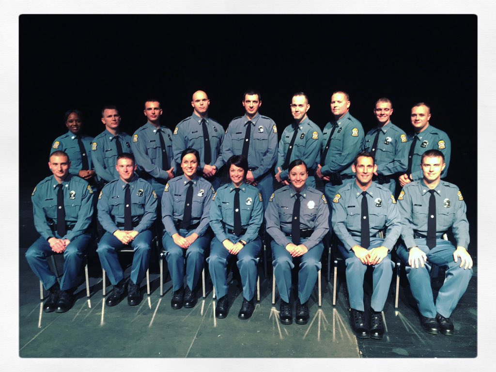 JOCOSHERIFF's tweet photo. Congrats to our newest group of academy grads! Welcome to the #JCSO! #NobilityOfService https://t.co/igtb5sP6Np