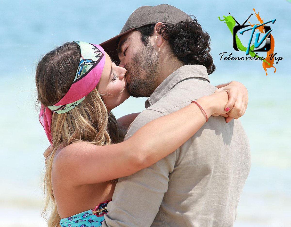 MundoredTv's tweet photo. ¡RT! :: #ParejaDelAño2015 :: 
[Irina y Flavio por #TierraDeReyes] https://t.co/Ac3Vx1H2YU