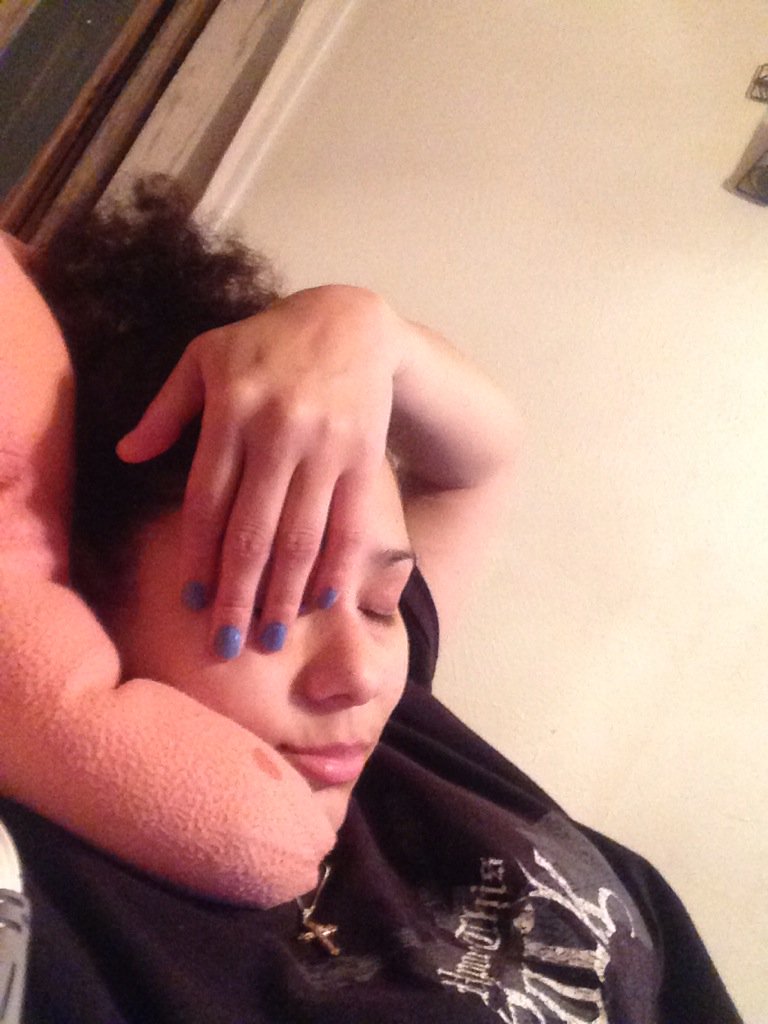 mystie03's tweet image. #Pained on a Friday night 😒