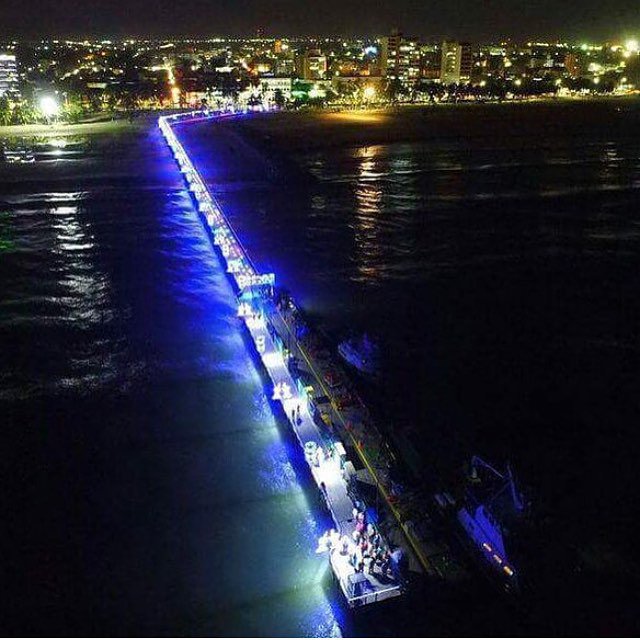 Publi_Red's tweet photo. Noches decembrinas de #Riohacha DTC, mágicas! #PubliRed https://t.co/xbmBfOJane
