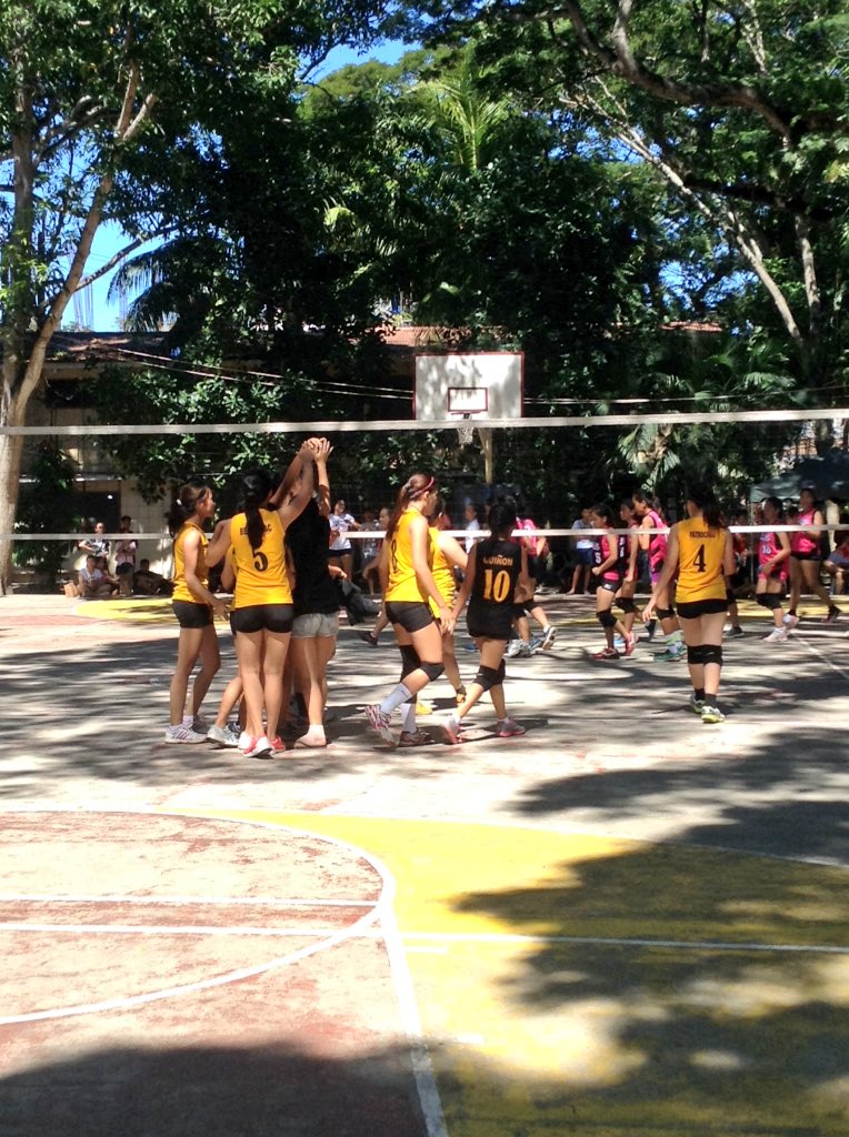 suintrams2015's tweet photo. CBA defeats COESBE in a close game of volleyball (women). Congratulations CBA! #SillimanIntrams2015 https://t.co/O5vUverxfB