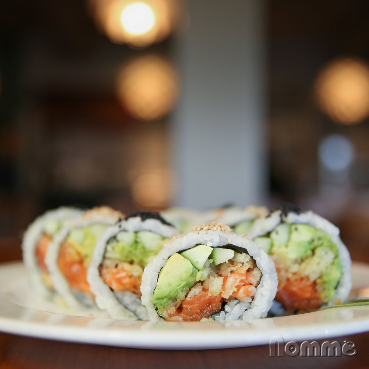 yandingcalgary's tweet photo. Black and white roll, taste really good... https://t.co/BNi1K7b1B5