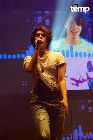 Cd9centroameri's tweet image. Cuantos Rt o like tendrá @bryanmouque ? *-*

-Juli