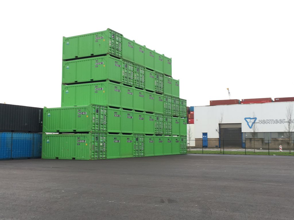dtc_bv's tweet photo. Eerste bakken staan op het nieuwe Depot ! https://t.co/KcJo2Ee1PU