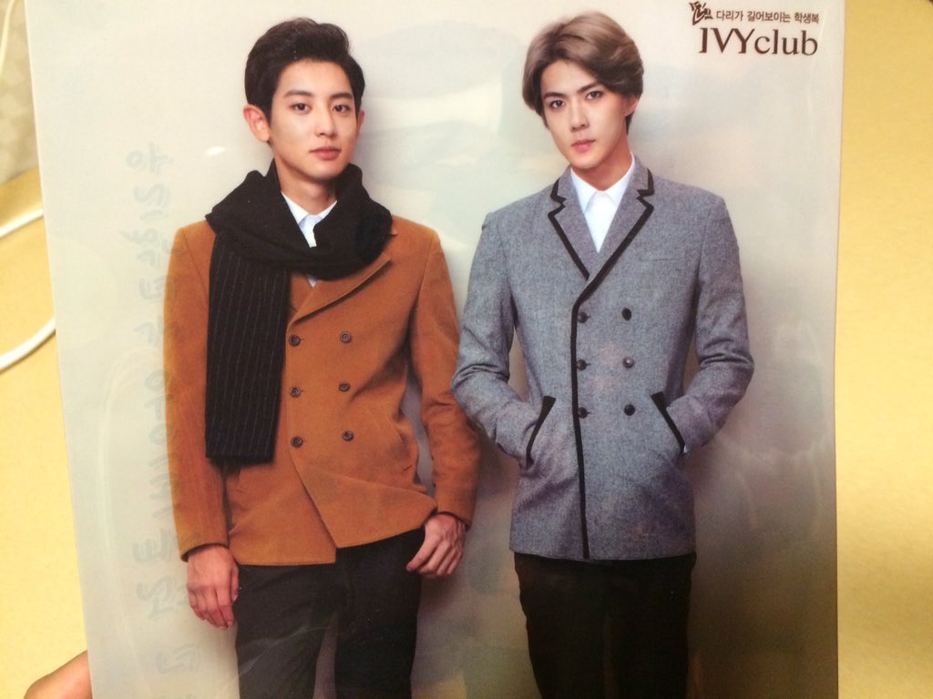 0412_O412's tweet photo. 뒷면ㄷㄷ https://t.co/Ezb2I7spou