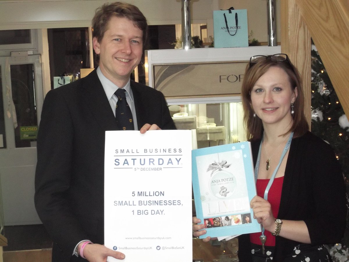 UniquelyWorc's tweet photo. #SmallBizSatUK celebrating our independents last chance to use your exclusive Uniquely Worcester offers card today! https://t.co/dqZVJgyL0p