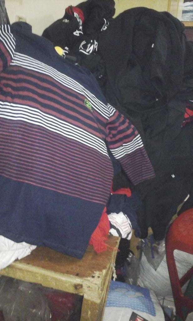 3xTshirtcloting tweet media