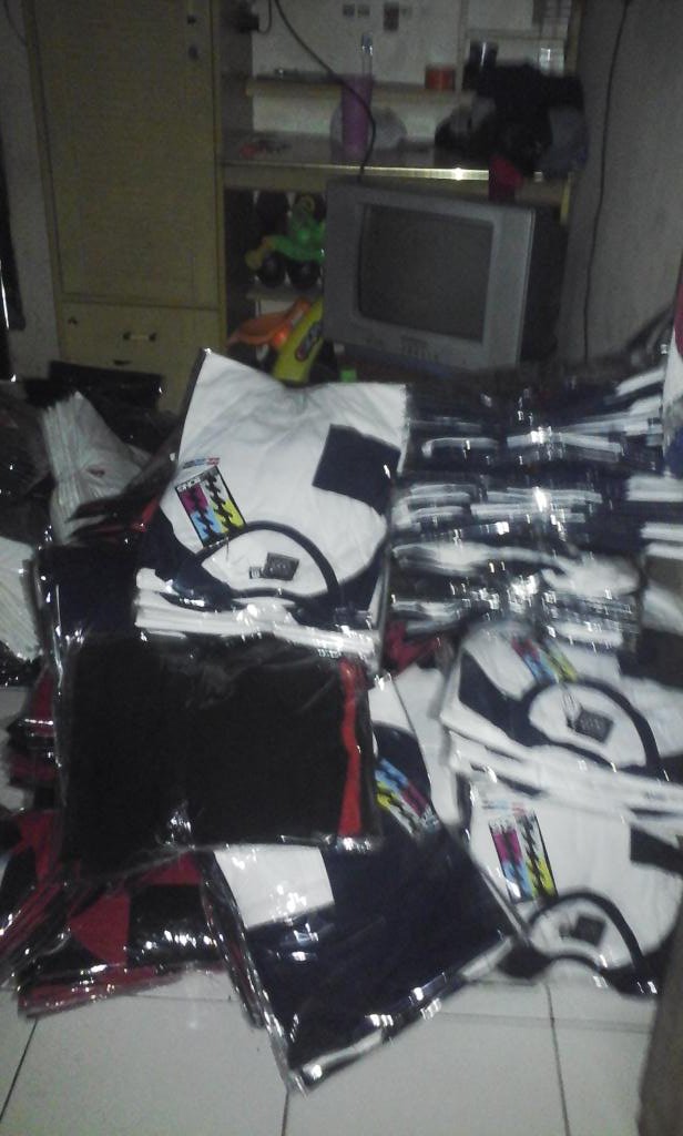 3xTshirtcloting tweet media