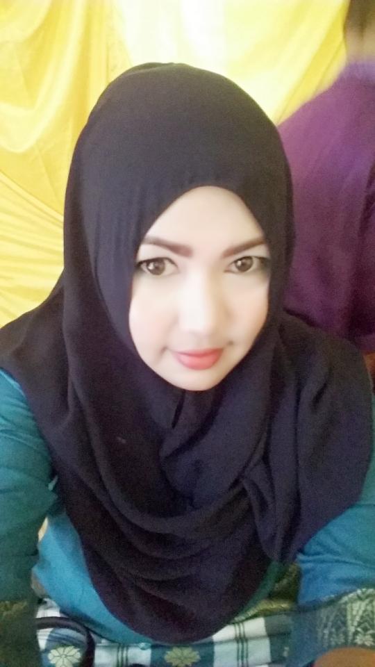 smileboy6573's tweet photo. Kau bukanlah segalanya bagiku,tetapi aku akan berusaha untuk membahagiakanmu,. https://t.co/TUvk4azKZg