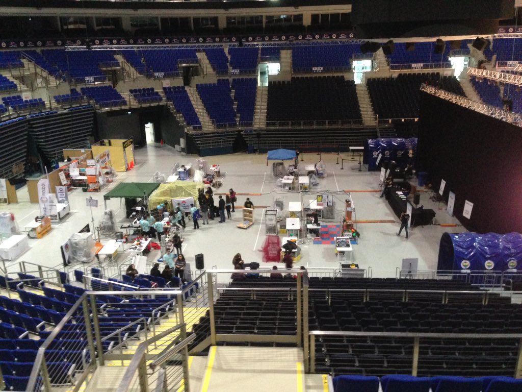 omgrobots_rt's tweet photo. RT Alkev_FRC: Tekrardan Ülker Sports Arena'dayız, bu gün de yarışmaya "Balyoz" etkisi yaratmaya geliyoruz... #frc2… https://t.co/szFPhBPhsE