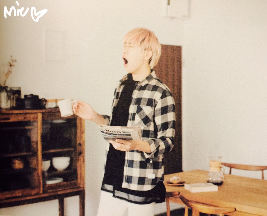 iammiuyu's tweet photo. [HAPPY DAYS Special Book]⑤ ☔️ https://t.co/euVG8BJVgA