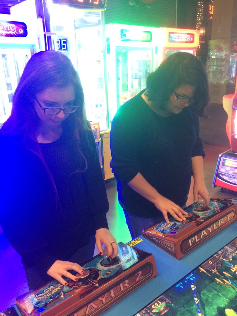 BigWaveArcade's tweet photo. @sidney_af @angelica_jenna are "hooked" on harpoon lagoon https://t.co/HgStRGmHK1