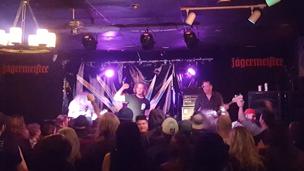 <a href="/ALKATINE/">ALKATINE</a> rockin the house for <a href="/ChildrnsCottage/">Children's Cottage</a> #yycgives2ccs