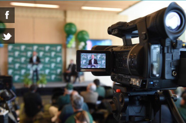 amydannen's tweet photo. Press conference #TulaneAD https://t.co/YnCA51Rn41