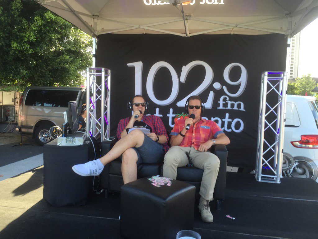 ht2003's tweet image. Mayors Carols Broadwater Parklands Christopher and Luke on air