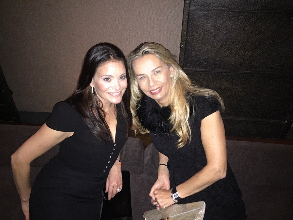 AnaPaulaWatson's tweet photo. Art Basel Miami https://t.co/m0f4tKLUEX