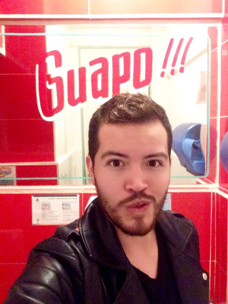 En papá guapa todos...