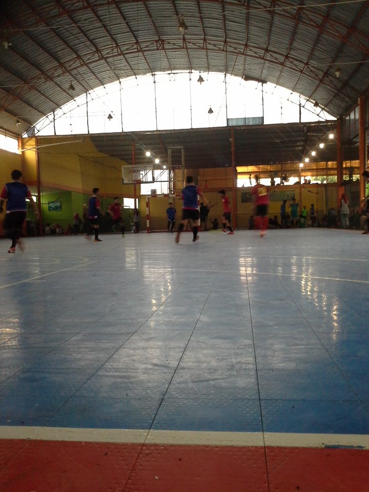 Css_exporaya's tweet photo. Sdg berlngsung prtandingan antra LIGA FC A VS CHUSUT 😄😄
*Lap A
#16besar
#CSSCUP2015 https://t.co/UVys82SEhZ
