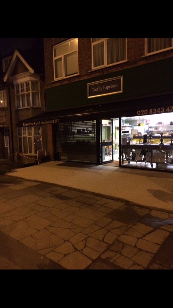 resinlayer's tweet image. 