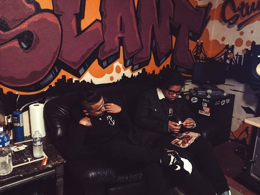 CRISGRAMS's tweet photo. Doing rapper stuff in the trap ๐ฏ || #rapperstuff #trillionsmusic #crisgrams #yee #work #1oโฆ https://t.co/rhzseZrxQd https://t.co/HninAsteKY