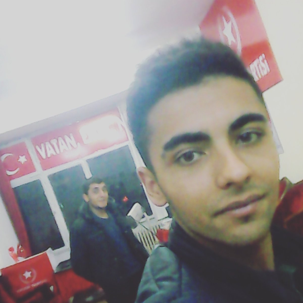 Erqutcan's tweet photo. Bizden selamlar :) https://t.co/S2AJ96D7sI