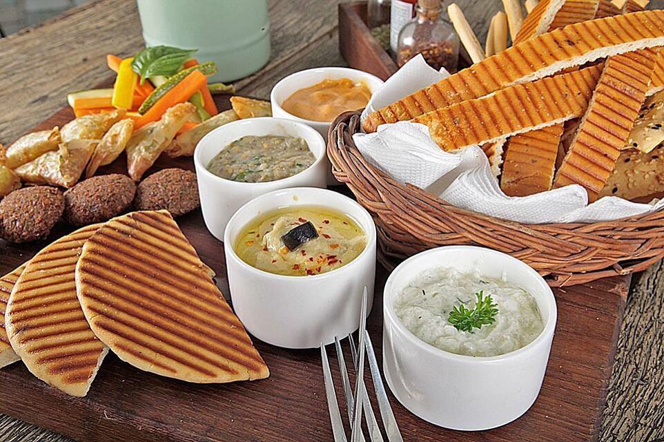 Make a reservation for the delicious #Sunday brunch with us! You'll definitely need it after all the partying!
#Pune