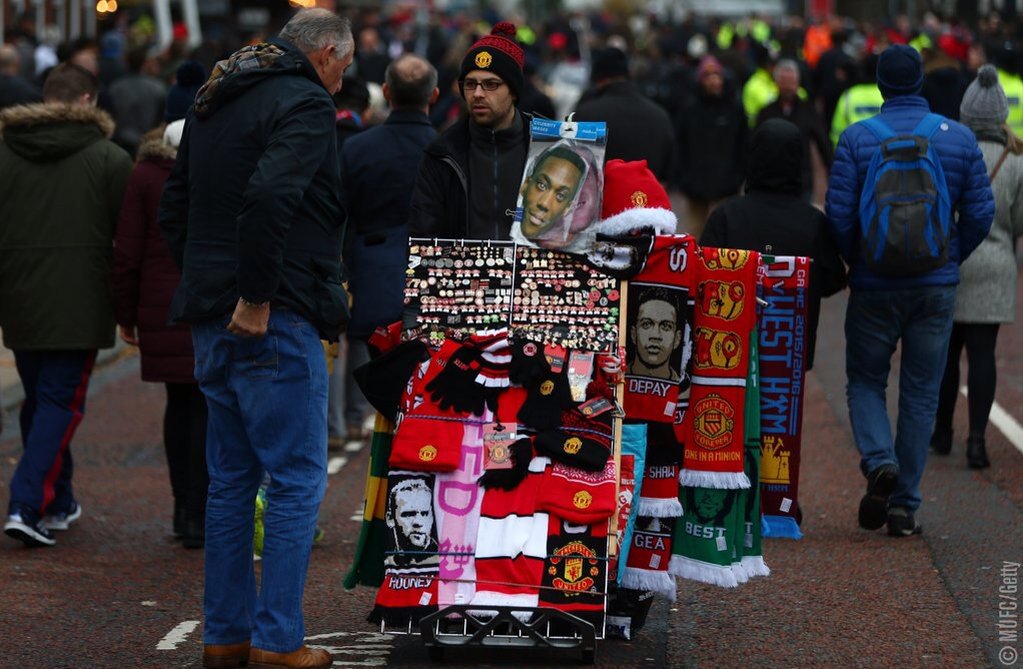 OldFirmSports's tweet photo. OT Tezgahı. #MUFC https://t.co/LSTj6iXB7Y