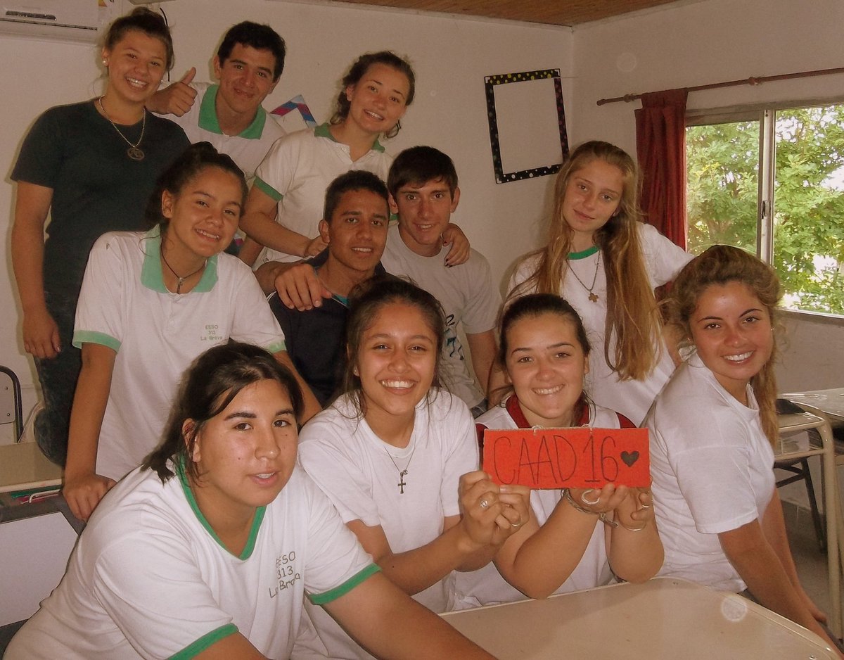 JeniferGea's tweet photo. 💖💙 #Hola5to #CAAD16 https://t.co/nUjYoXw8pE