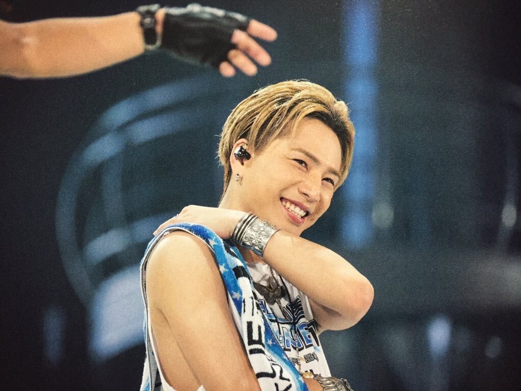 あゆみ Pa Twitter 登坂広臣 こーゆーただイヤホンしてるだけ なのにこんなところがかっこいい 横顔も好き とりあえず登坂が大好きすぎて 自分きもすぎるよ 笑顔や歌声で元気になる 臣ちゃん大好き 愛方ならわかってくれるとおもうwww T Co Jizue12mne