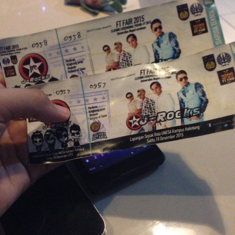 Ayoo lihat yuk yg suka j-rock tketnya CUMA 20k beli d aku yaa ayoo siapa mau #ftunesa #bemftunesa