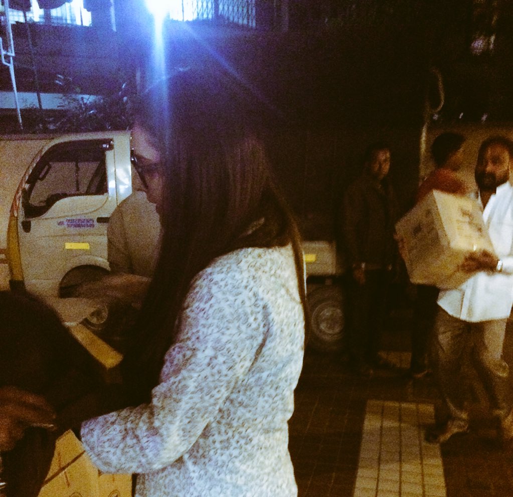 divyaspandana's tweet photo. To my chennai friends with ❤️from Bengaluru!Supplies coming to you sooooon!Hopefully Amma stickers wont delay us ;) https://t.co/EESMUTyZ82
