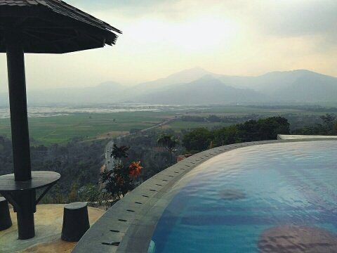 Wisata Semarang tweet media