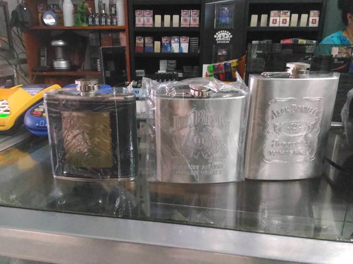 andie_zone's tweet photo. Beli ini buat di perjalanan.... biar bisa disakuin https://t.co/lnue2FXNxV