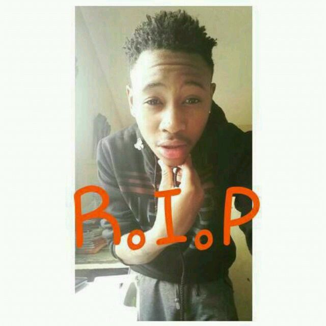 MC_HERO_MC's tweet photo. @BidvestWits Where is da love #RIPSbuda https://t.co/T4dWuAXPAf