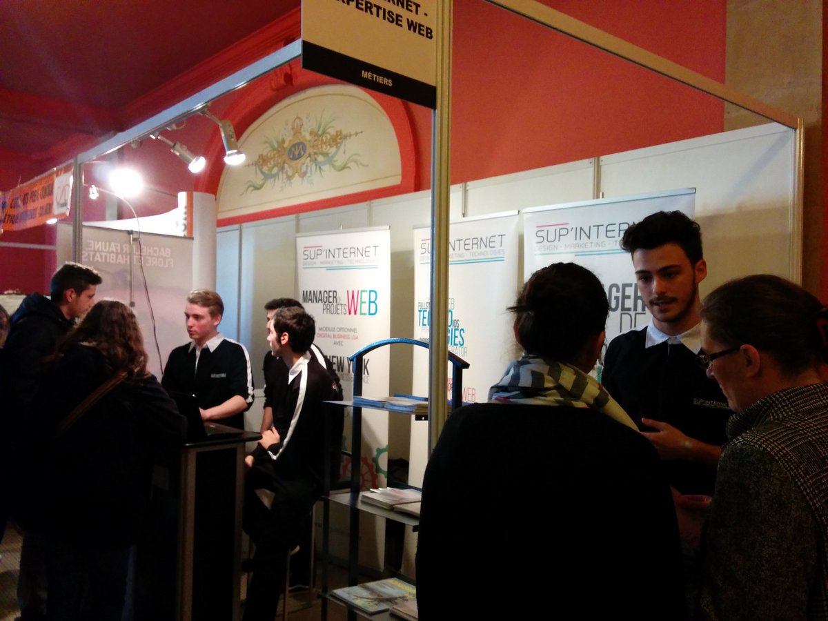 EpitechDigital's tweet photo. Retrouvez nous aujourd'hui sur le stand 3 du salon @studyrama à Cité Universitaire :) #ManagerDeProjetsWeb https://t.co/UZgkXVVWHs